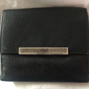 Authentic used Gucci wallet